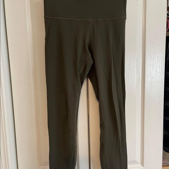 Lululemon Wonder under High-rise leggings 25” Olive green - Picture 4 of 4